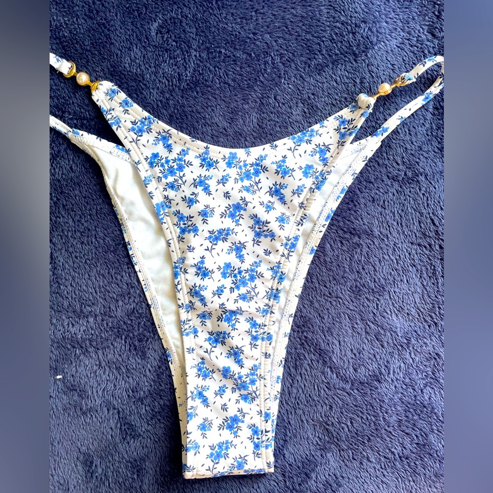 🆕💙👙💙Floral•Bikini•Set💙👙💙🆕 - Picture 4 of 11